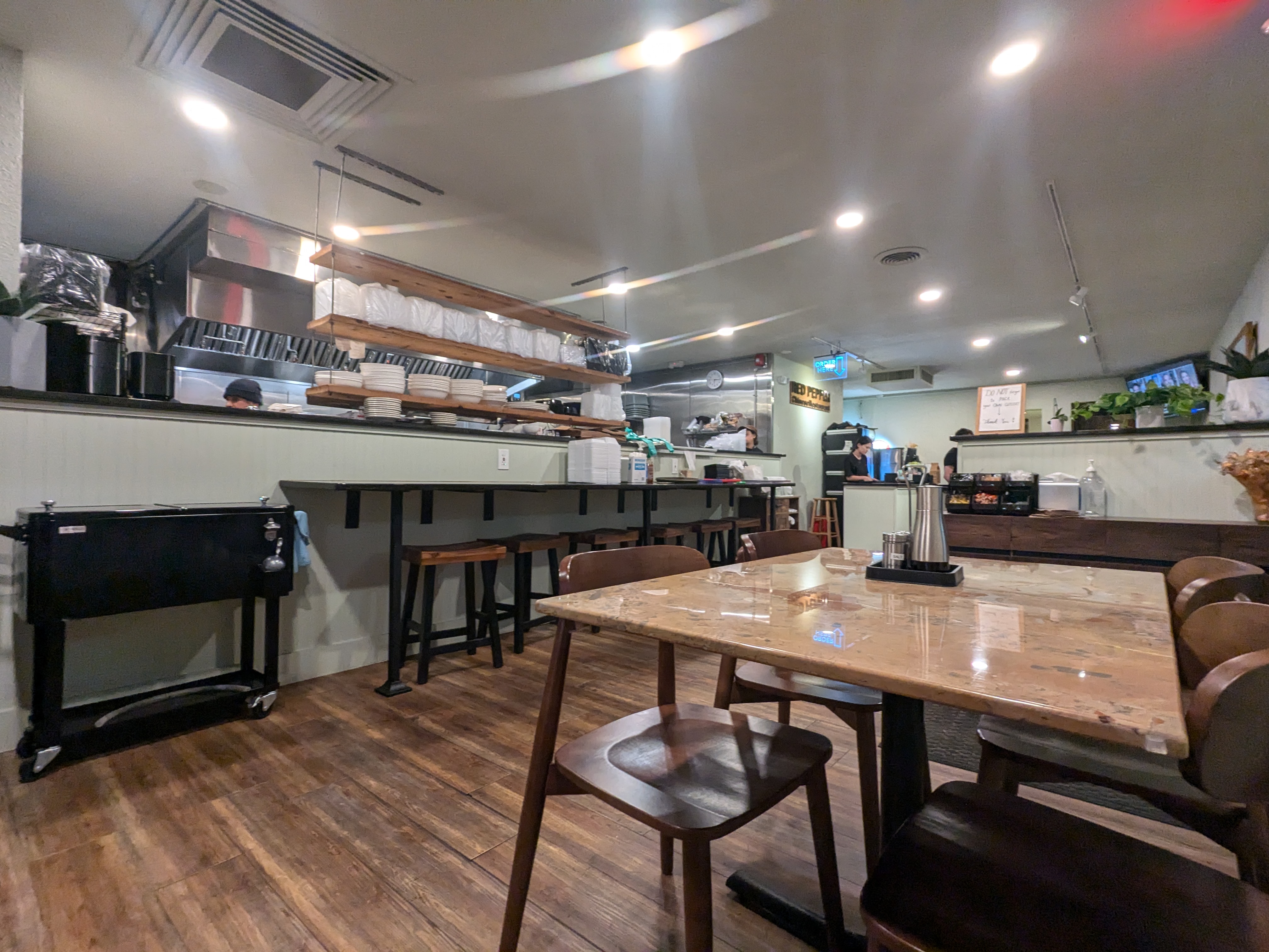 interior dining area at Red Pepper chinese resteraunt in Lawrence Kansas